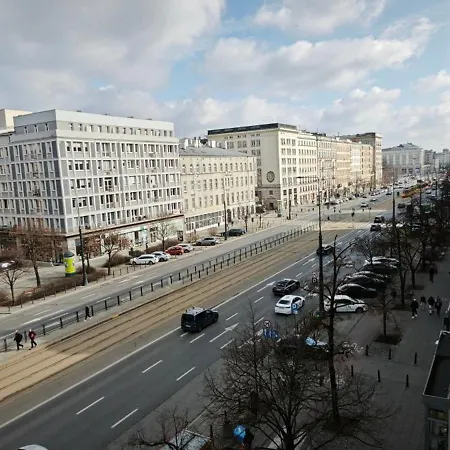 Labo - Plac Konstytucji
