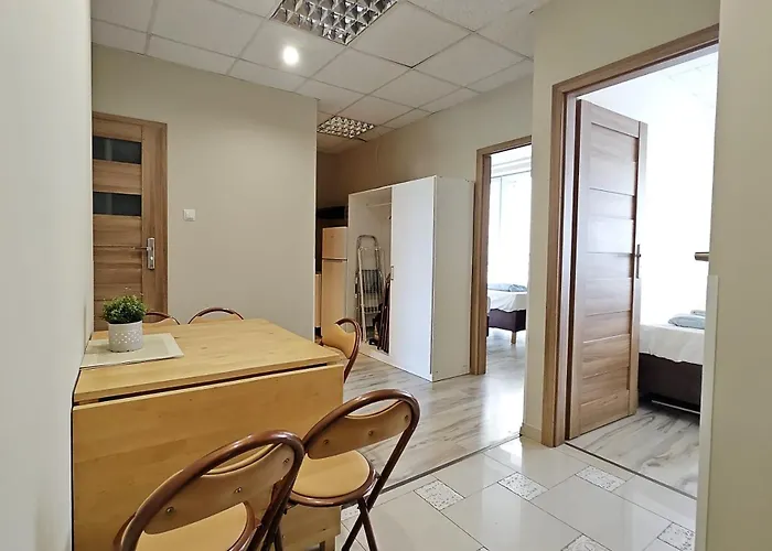 Labo Plac Konstytucji Warszawa