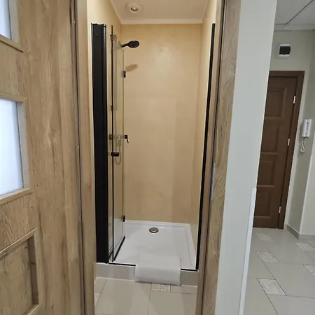 Labo Plac Konstytucji *